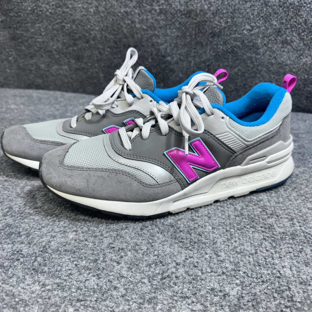 New Balance Sneakers Mens 10 997H Grey Blue Pink CM997HAH EUC